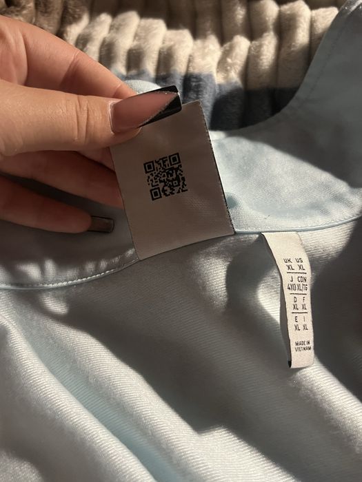 Зипка Adidas голуба