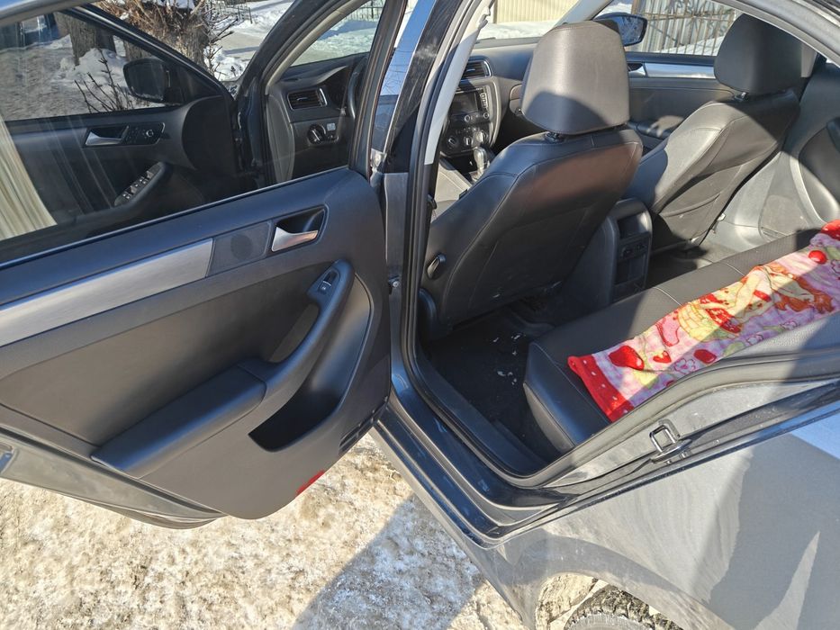 Volkswagen Jetta 2013