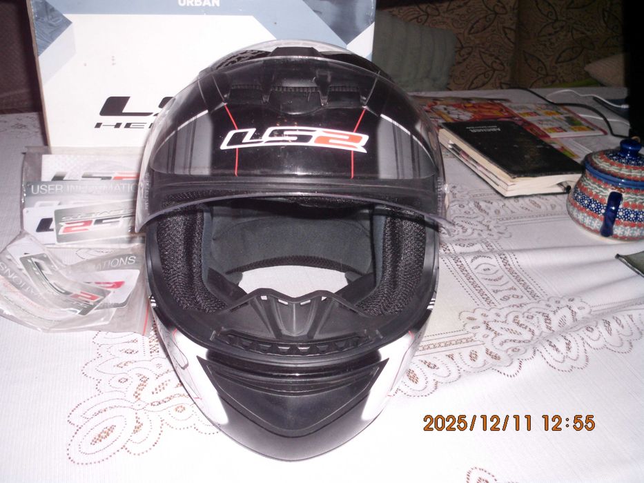 Kask motocyklowy  LS2   M