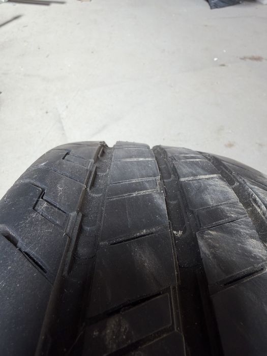 Opony Continetal 215/65r16c