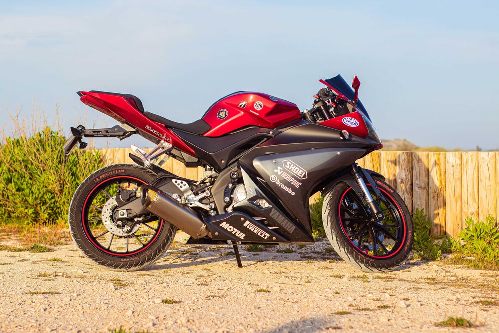 Yamaha YZF R125 2018, Muito bem estimada e Cheia de Extras