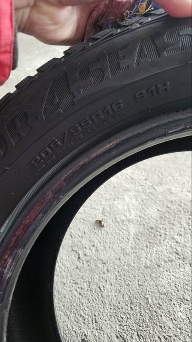 Sprzedam  opony wielosezonowe
