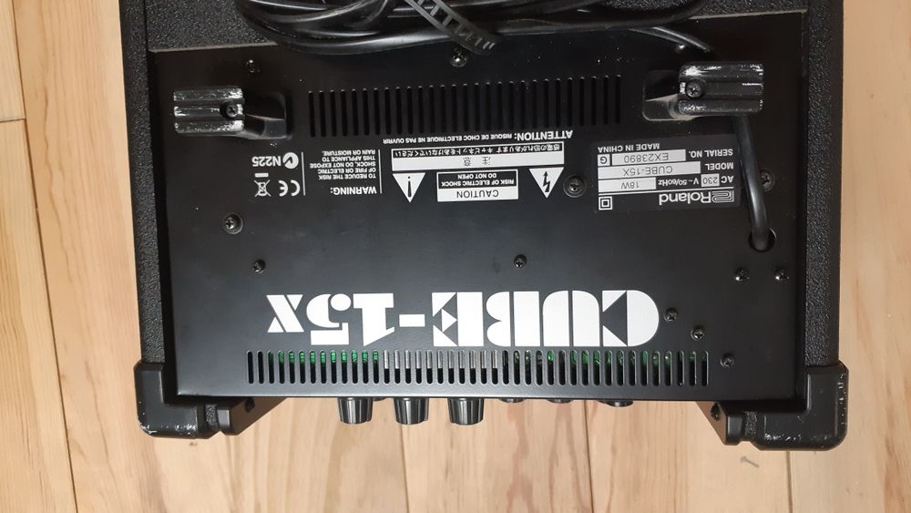 Roland Cube15x Amplifier, 18 Watts64409306933635123