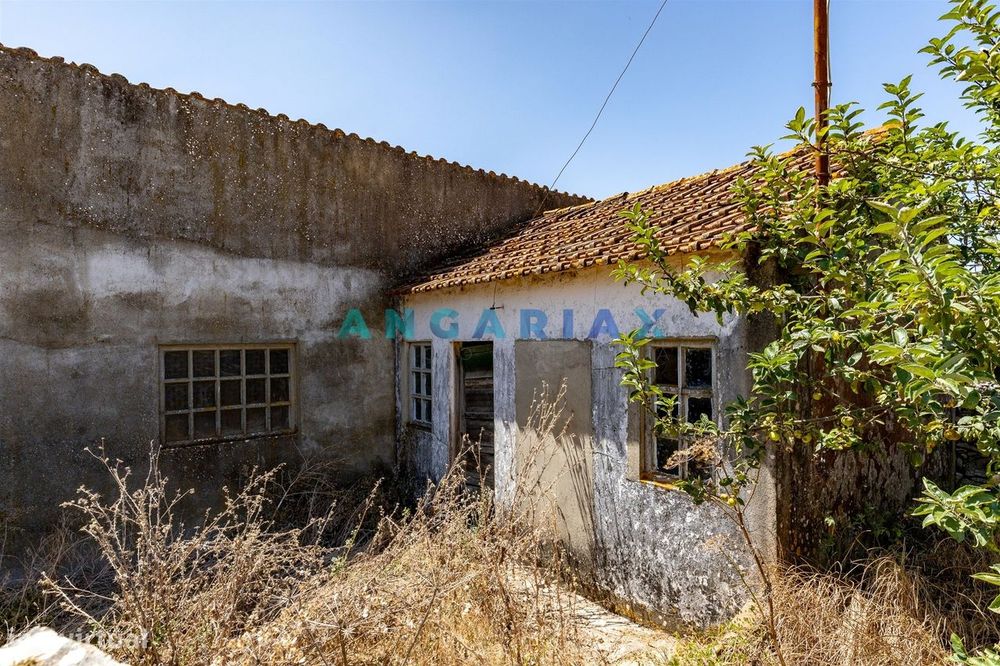 ANG1661 - Moradia T2 para Venda em São Bento, Porto de Mós