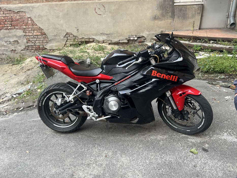 Продам Benelli 302r