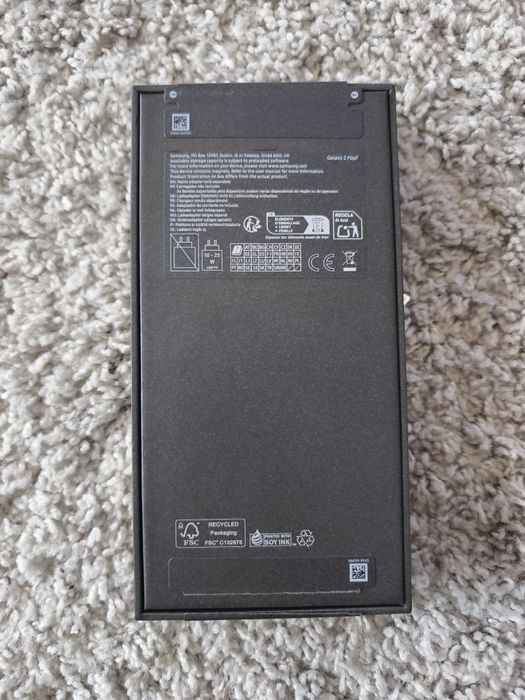 Z Flip 7 ( novo ) 256gb