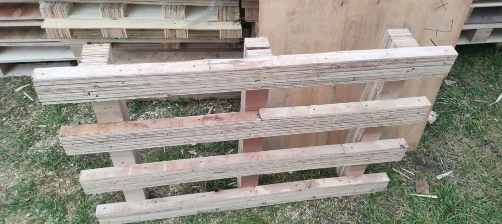 Palety na opał ze sklejki
