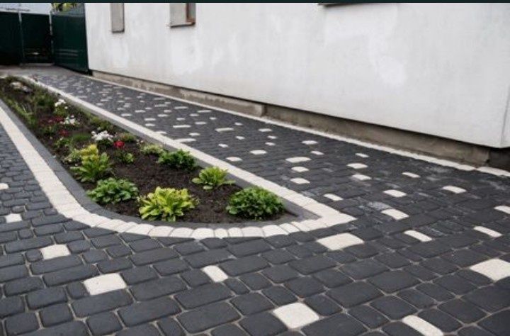 Укладання бруківки монтаж бруківки