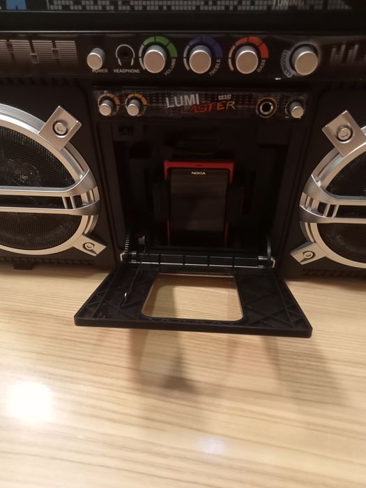 Radio bombox  lumiblaster cc312