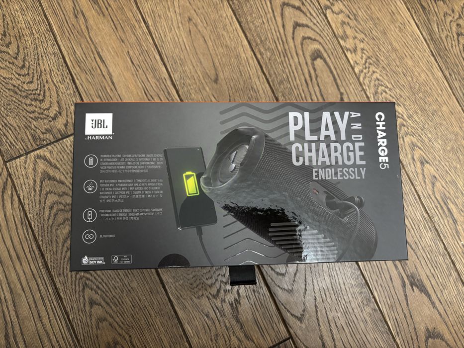 Колонка JBL Charge5