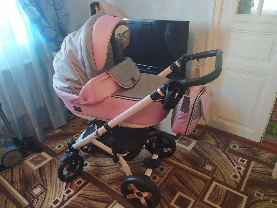 Продам Коляска Baby Pram країна виробник Польща