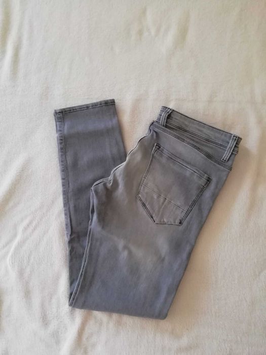 Calças Cinza !!!