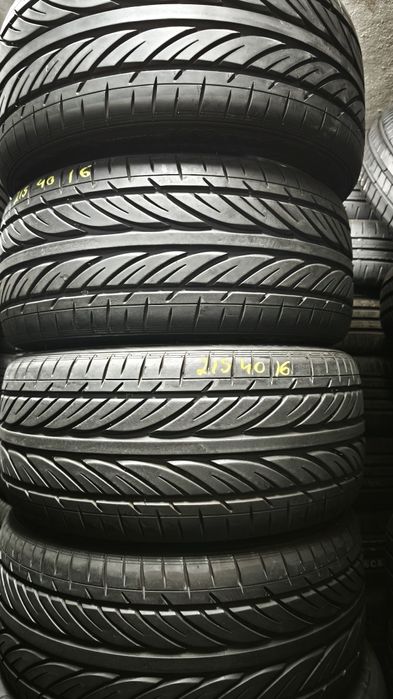 Pneus  215/40/16