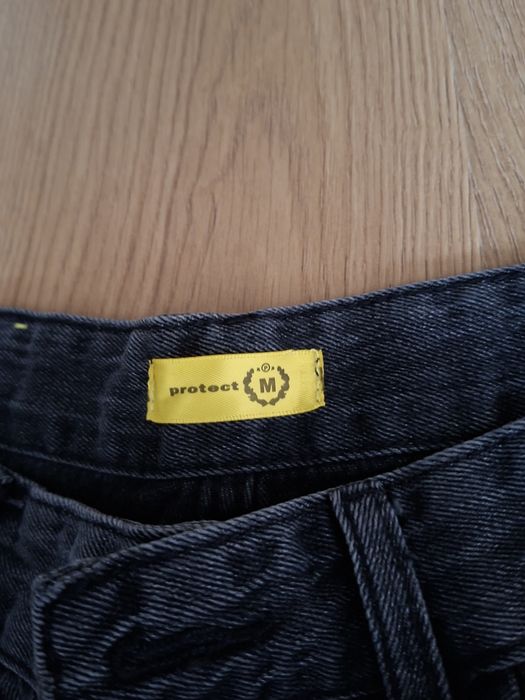 Ciemne Jeansowe spodnie protect
