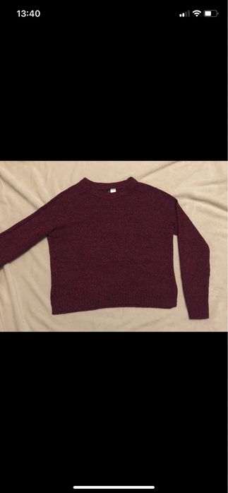 Bordowy krótki sweter