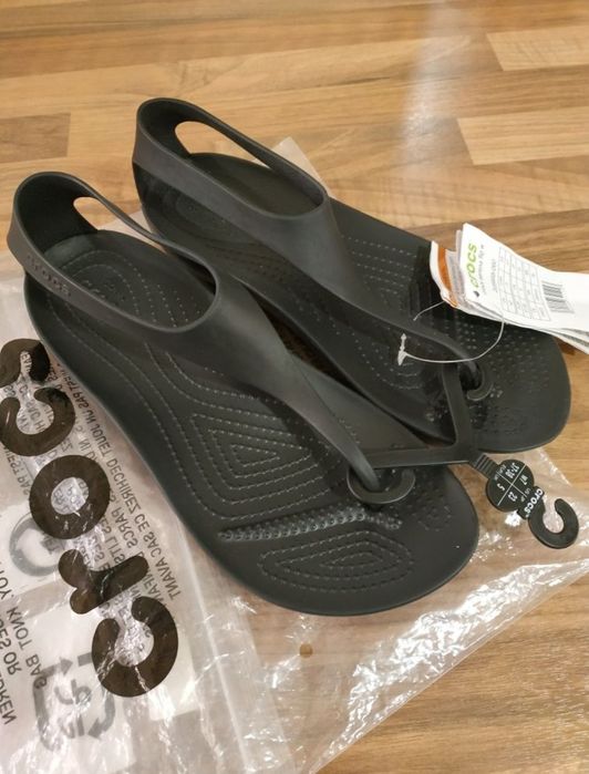 Crocs Serena Flip W7 37-38