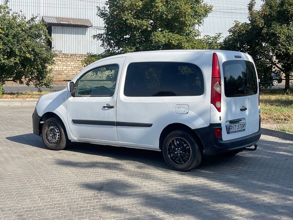 Рено кенго пасажир