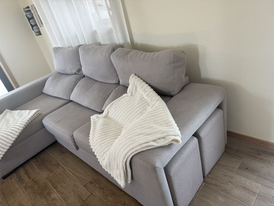 sofá chaise long