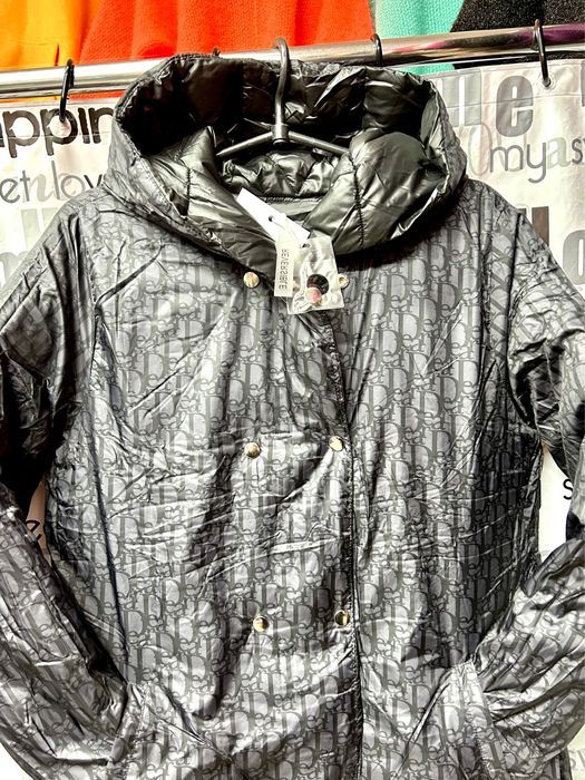 Пальто зимнее стёганное, двухстороннее Италия.