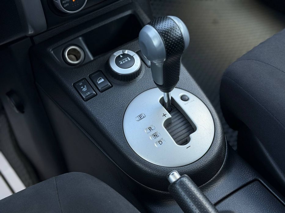 Nissan Xtrail целый