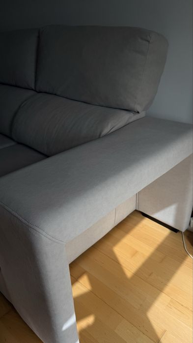 Sofa com chaise longue