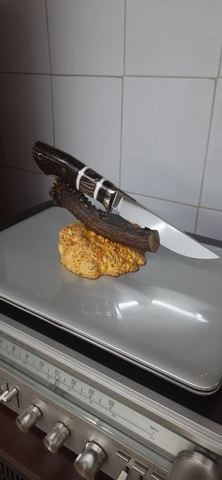 Ніж мисливський ручної роботи