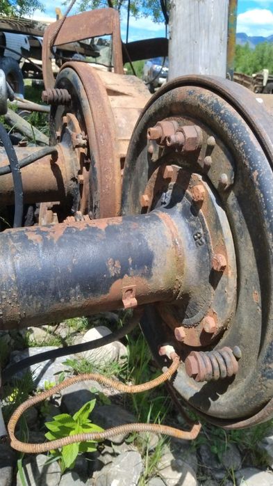 Мости автомобіля Урал