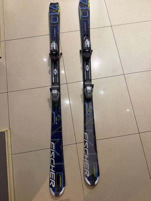 Używane Narty FISHER