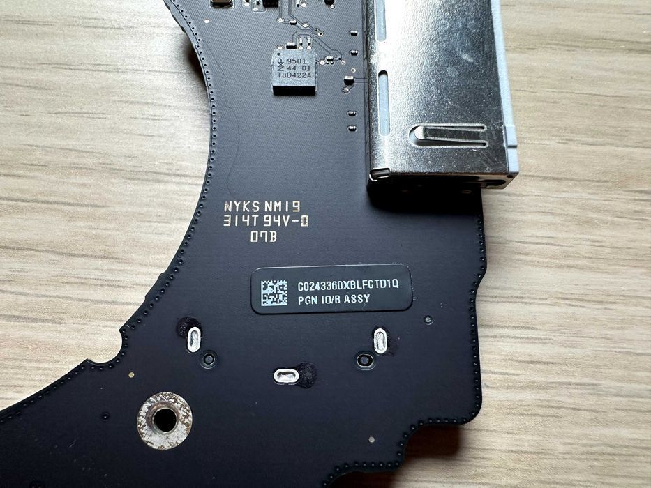 Moduł USB / SD / HDMI do Apple MacBook Pro 13" Retina – A1502 Oryginał