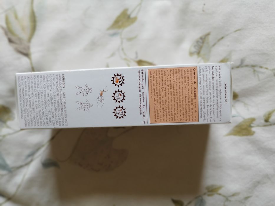 Avène Leite Mineral SPF50+ 100ml - Eau Thermale Avène