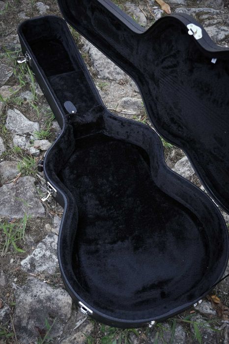 Guitarra Gretsch G2622T Streamliner + case