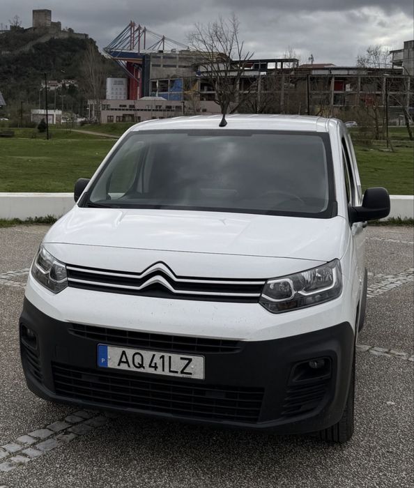 Citroen Berlingo XL NACIONAL ( Longa ) 2022 IVA INC. no Preço (3 LUG )