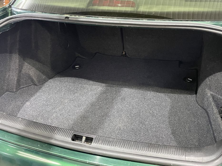 Audi A4B5 1.6 Газ/бензин