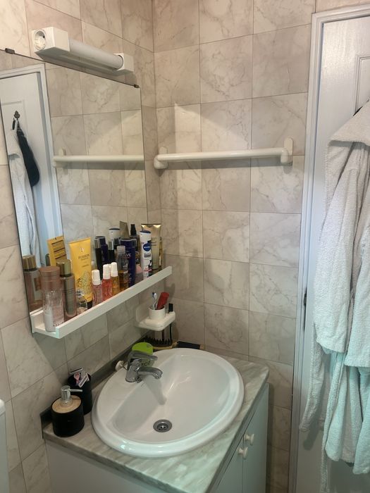 Residencial T2  em Parque campismo Valbom