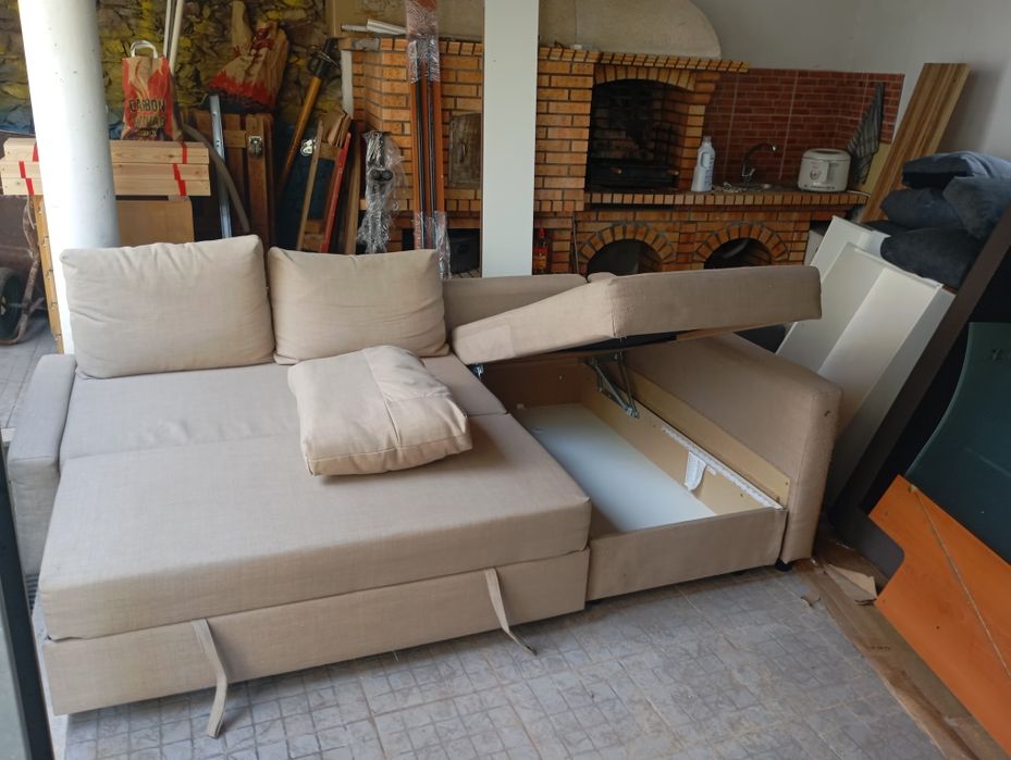 Sofá cama com chaise longue
