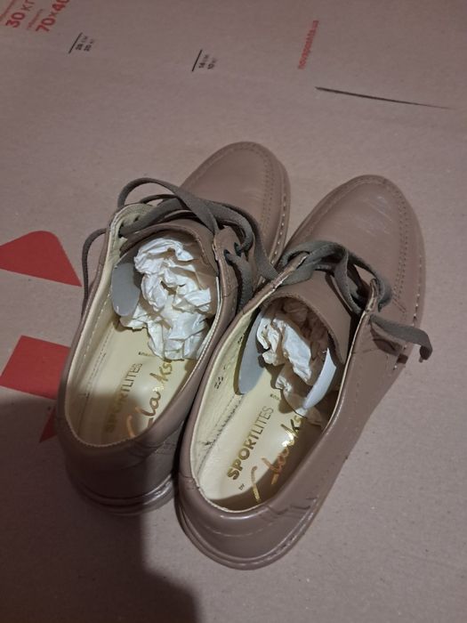 Продам туфли Clarks