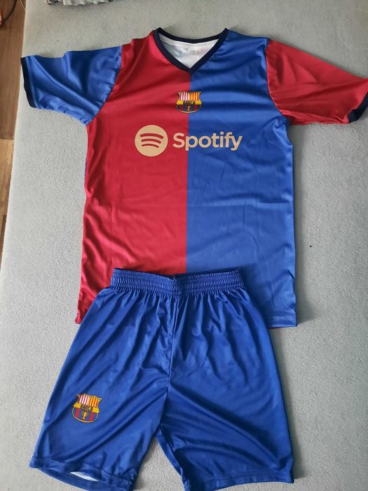 Strój piłkarski Robert Lewandowski rozm.164cm