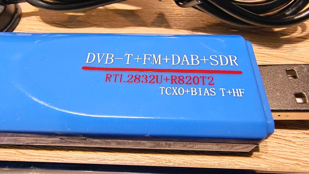 SDR RTL Tuner USB skaner DVB-T szerokopasmowy
