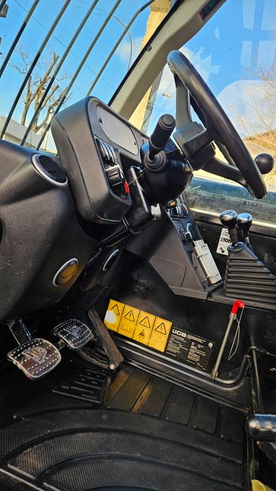 Продам навантажувач телескопічний  JCB 540-140 2018 року