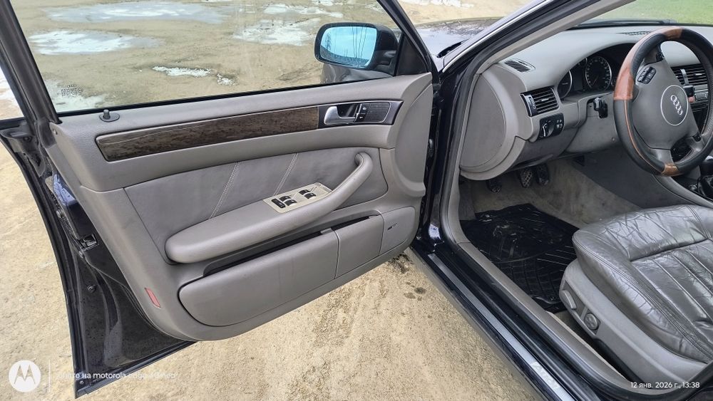 Продам Audi A6. 2001 г.  2.5 дизель.