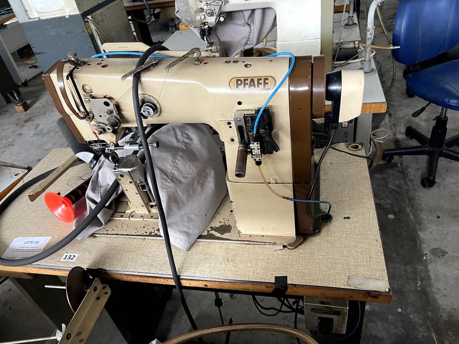 Máquina de coluna alta