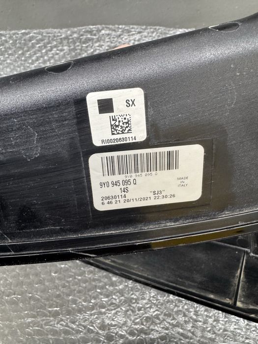 Задні ліхтарі Porche Cayene 2018-2023 Black