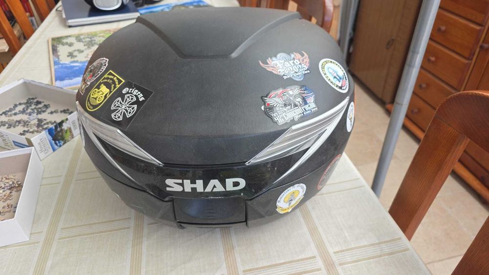 Honda CBR 125 com mala