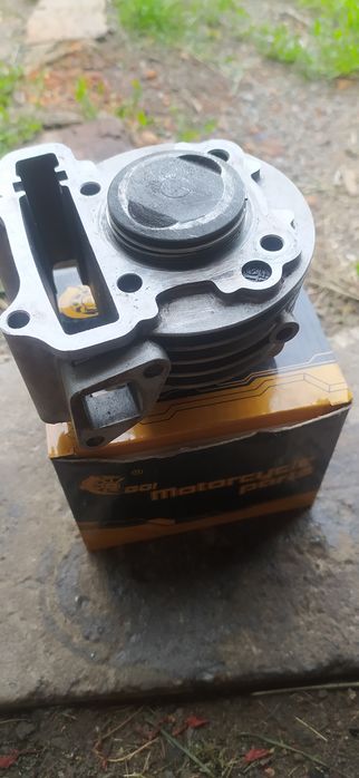 Поршнева ЦПГ на скутер 4T GY6-80cc