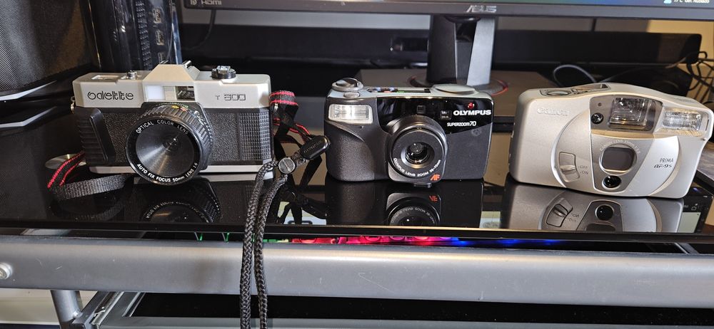 Maquinas antigas de  fotográficas