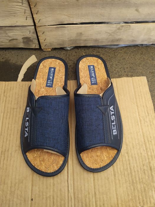 Продам стелька пробковая .джинс.330 грн.