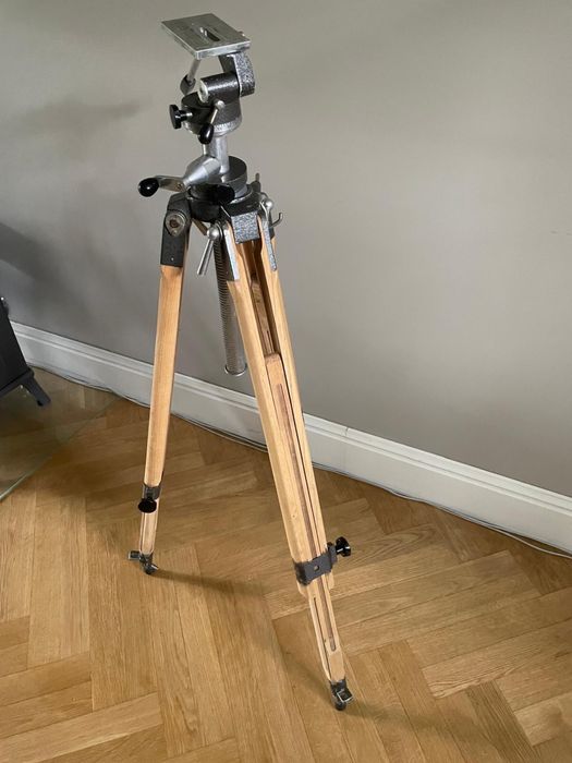 Stojak geodezyjny statyw podstawa lampa trónóg Loft