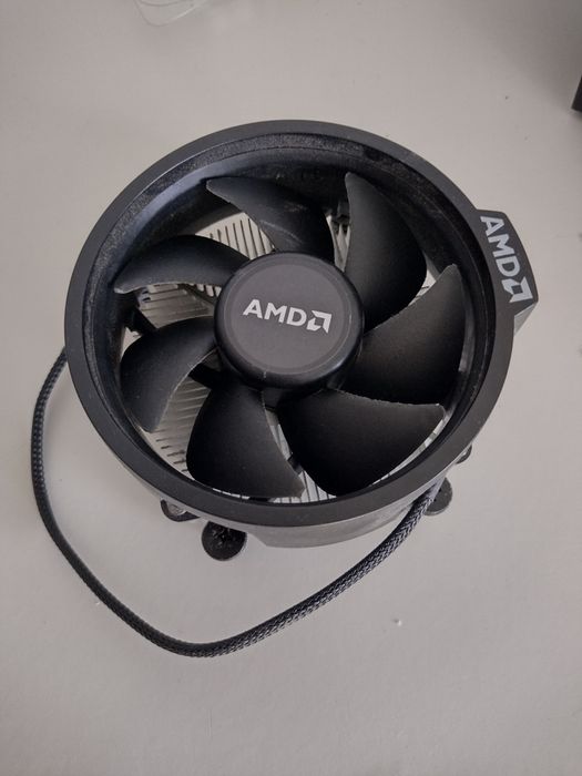 CPU AMD Ryzen 3 3100