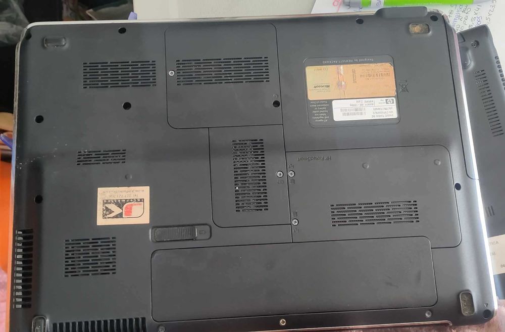 HP Pavilion Core 2 Duo – Funciona - Ecrã Partido - Ideal para TV/Monitor