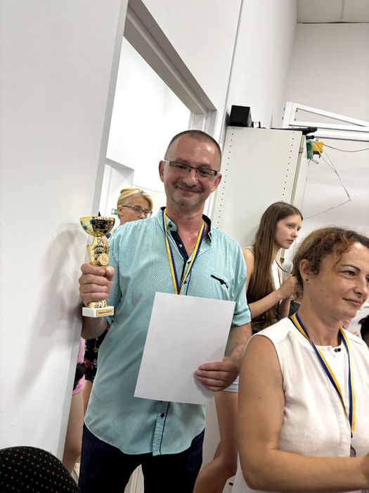 Массаж . На м.Масельского.